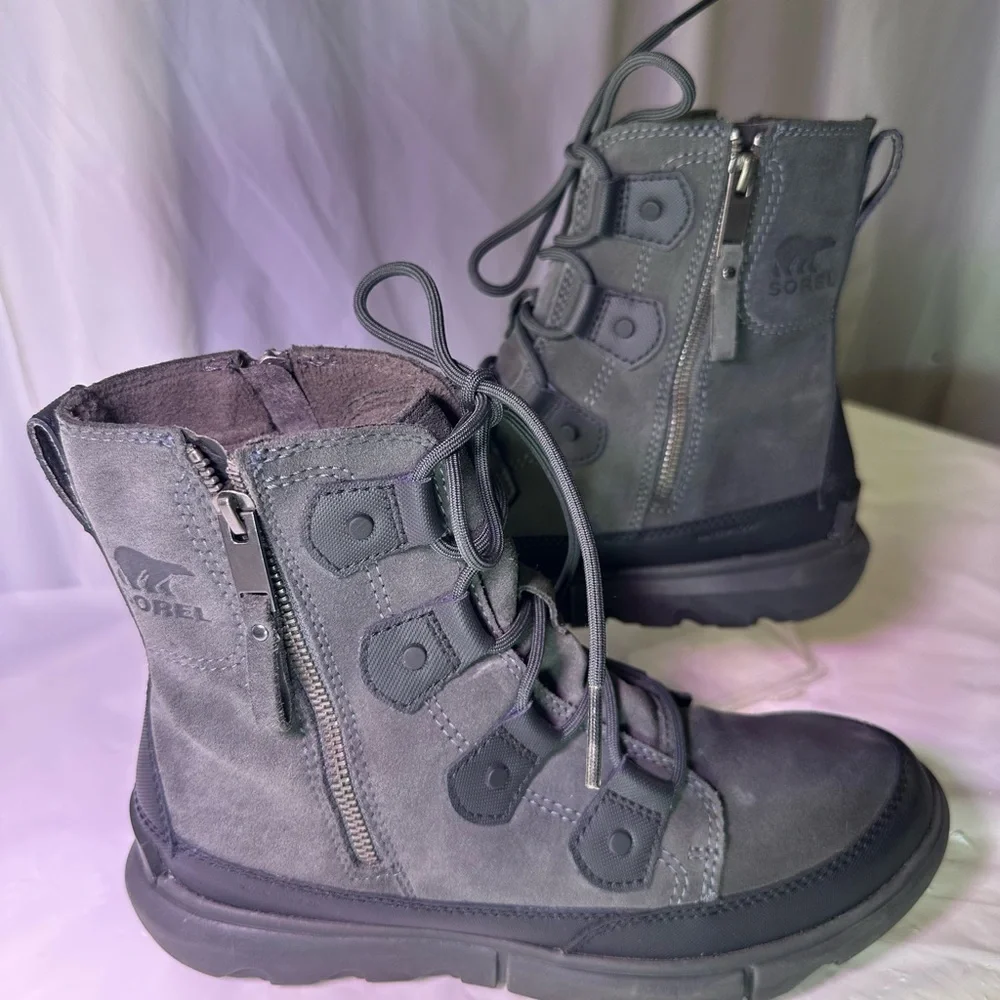 Sorel Dark Gray Suede Lace-Up Boots